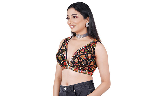 How to Choose the Perfect Front Neck Design for Your Blouse