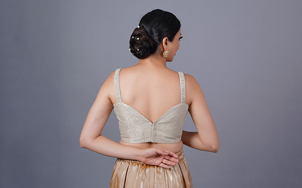 Why Today’s Style Icons Prefer Readymade Blouses?