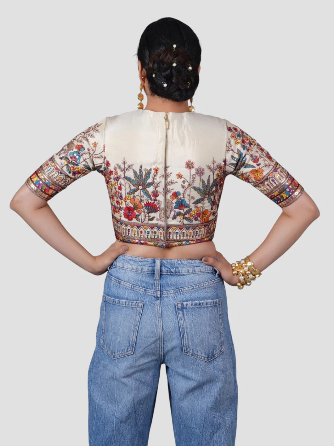 Cream Tissue High Neck Half Sleeves Thread Embroidered Readymade Saree Blouse