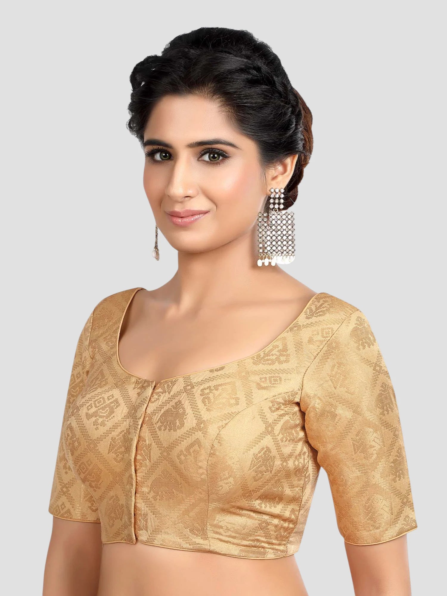 Gold Brocade Round Neck Half Sleeves Readymade Saree Blouse