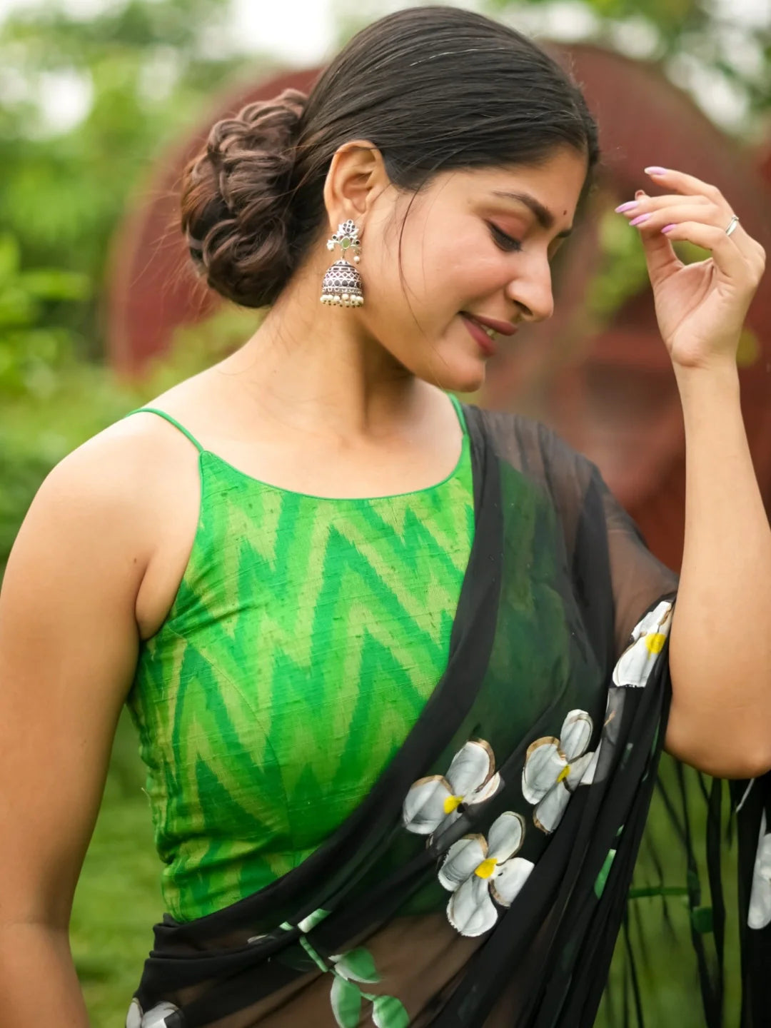 Green Ikkat Print Round Neck Sleeveless Readymade Blouse