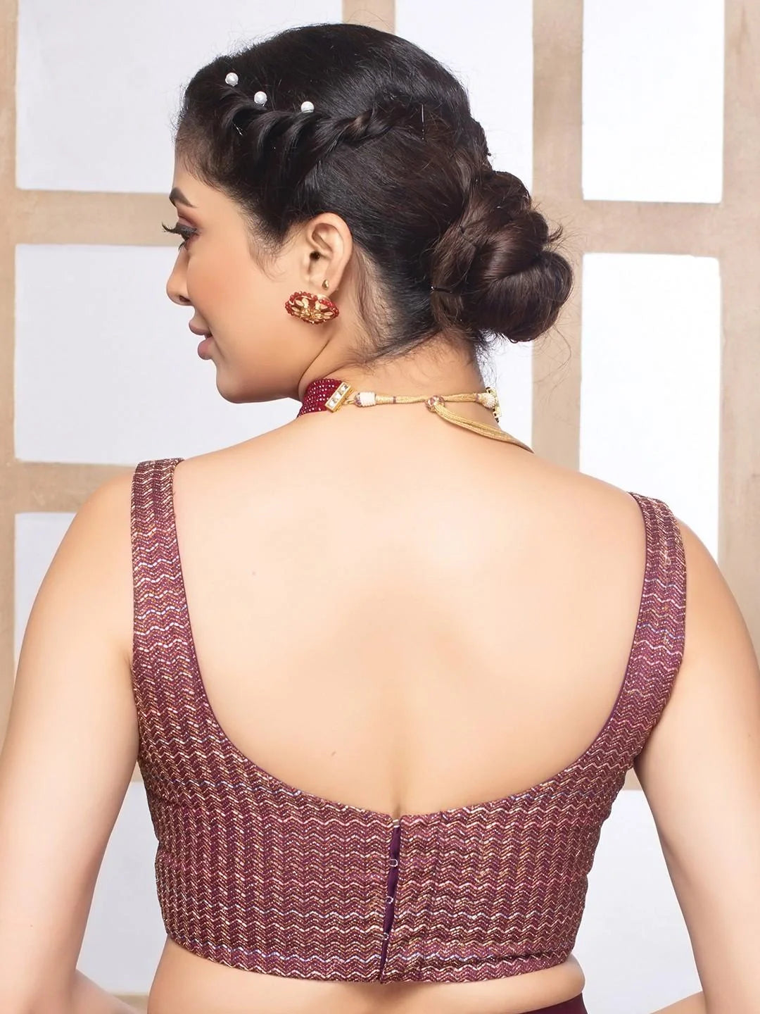 Maroon Sleeveless Round Neck Readymade Saree Blouse