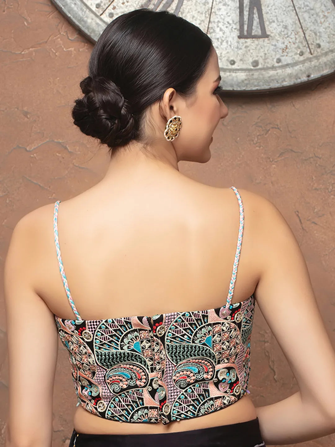 Multicolor Cotton V Neck Sleeveless Readymade Blouse