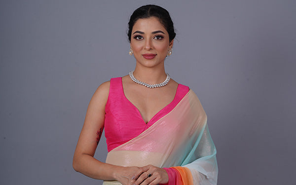 Why a Well-Fitted Blouse Is the Ultimate Confidence Booster