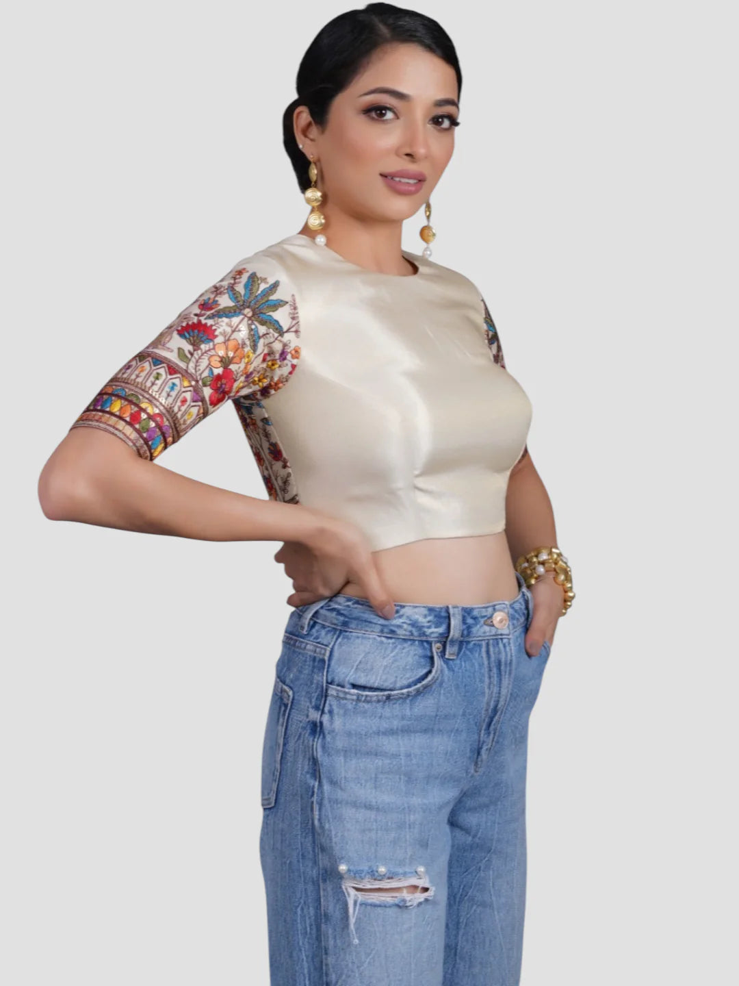 Cream Tissue High Neck Half Sleeves Thread Embroidered Readymade Saree Blouse