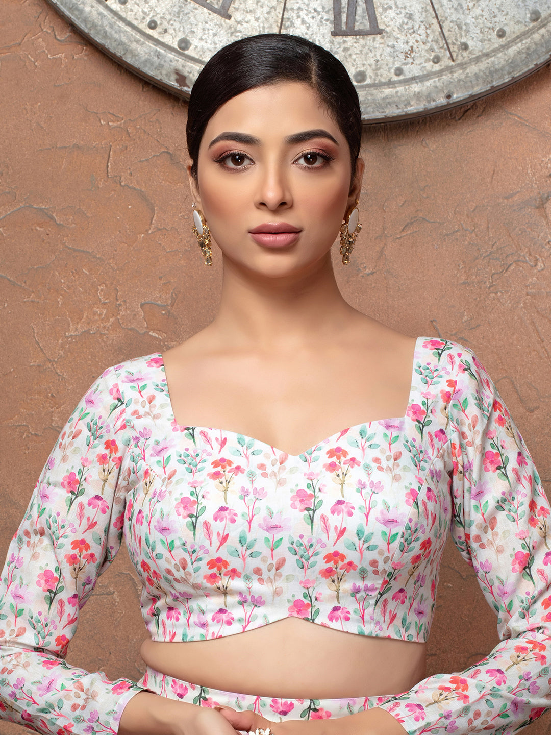 White Cotton Deep Neck Full Sleeves Readymade Blouse