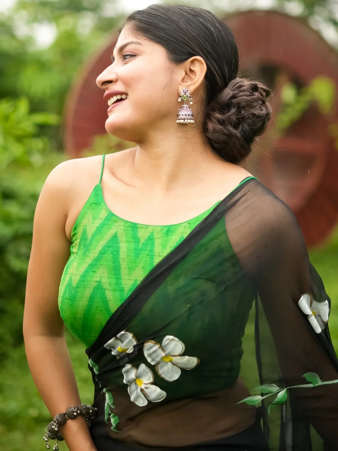 Green Ikkat Print Round Neck Sleeveless Readymade Blouse