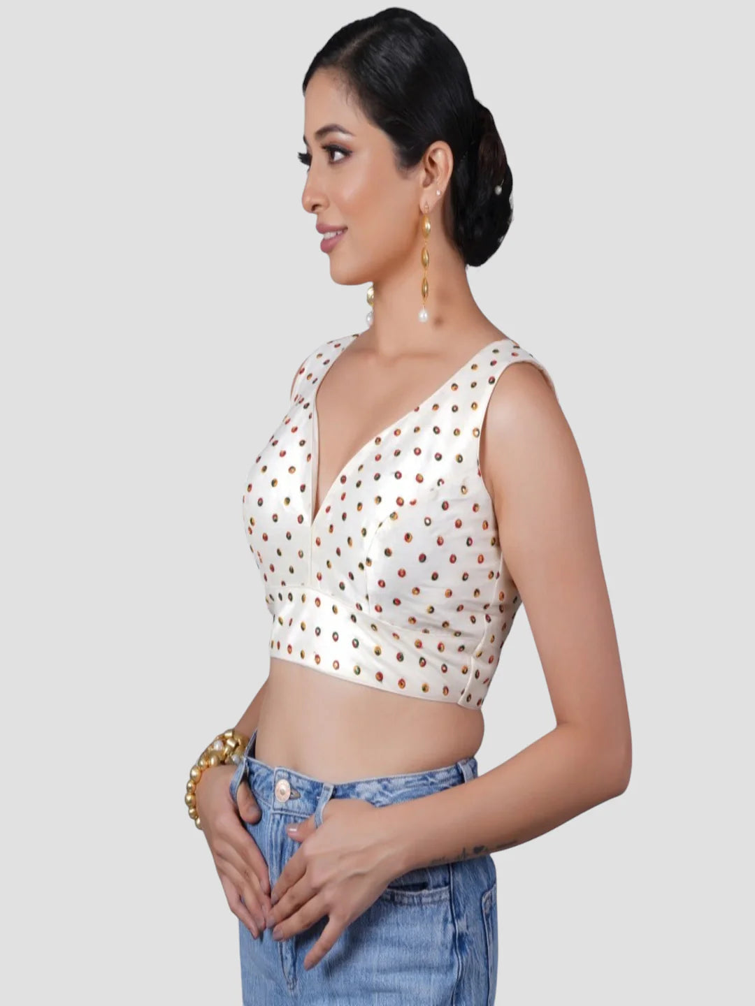 White Silk Deep Neck Sleeveless Readymade Blouse