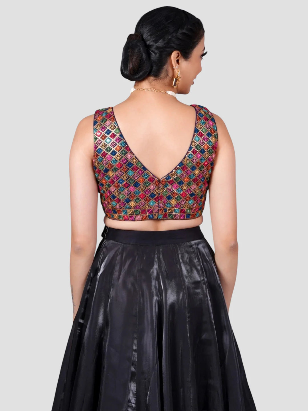 Multicolor Threadwork Sleeveless V Neck Readymade Saree Blouse