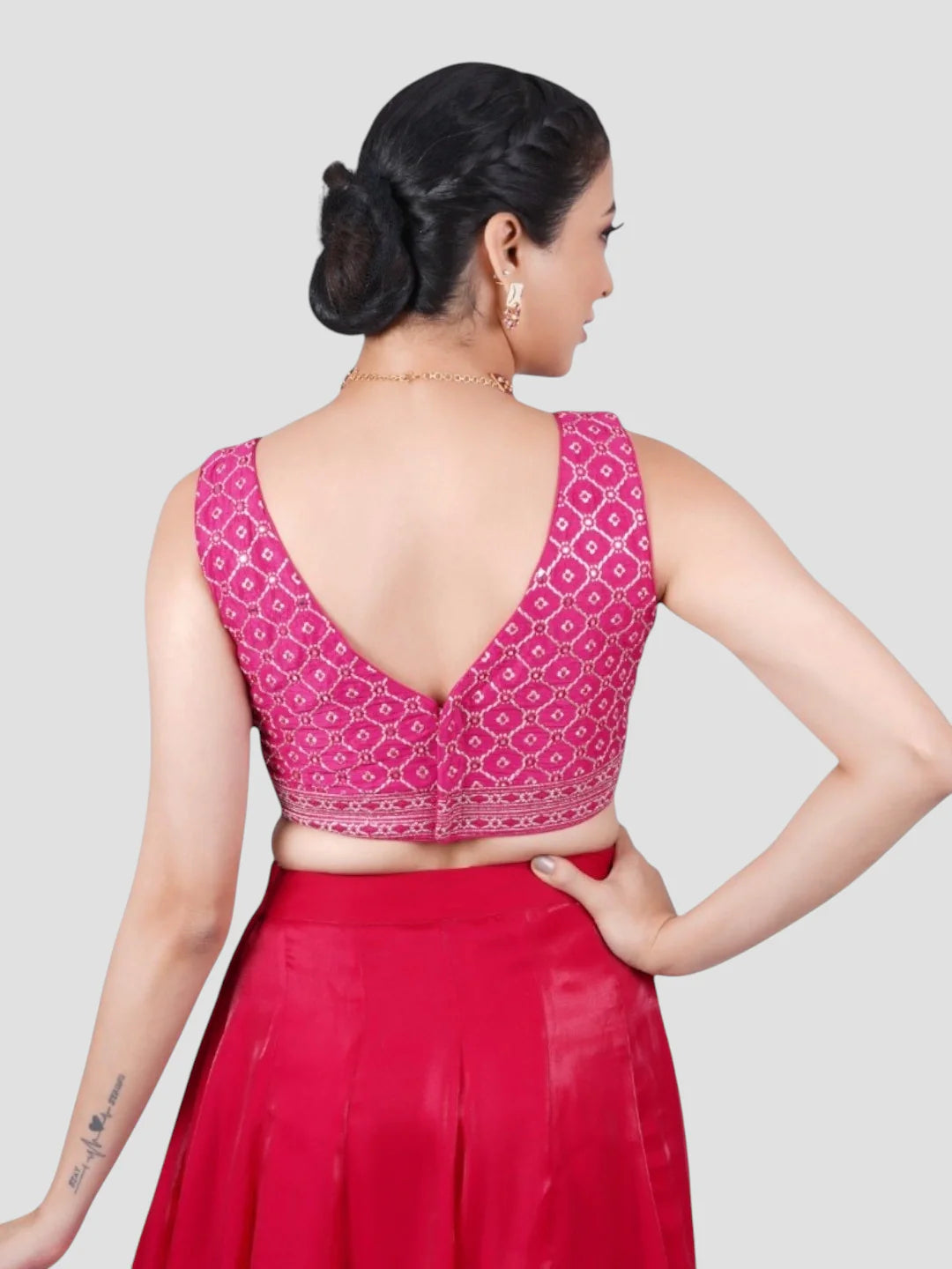 Rani Pink Mirror Work V Neck Sleeveless Readymade Saree Blouse