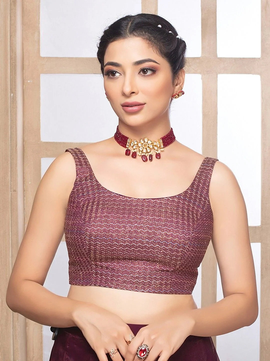 Maroon Sleeveless Round Neck Readymade Saree Blouse