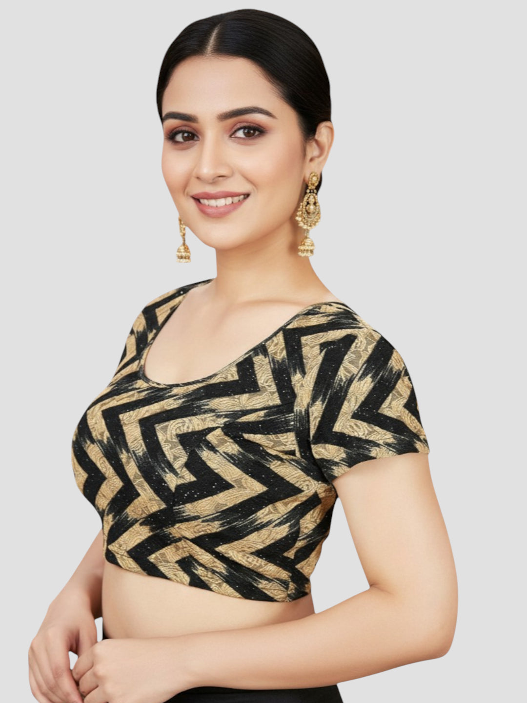 Black Round Neck Lycra Short Sleeves Readymade Blouse